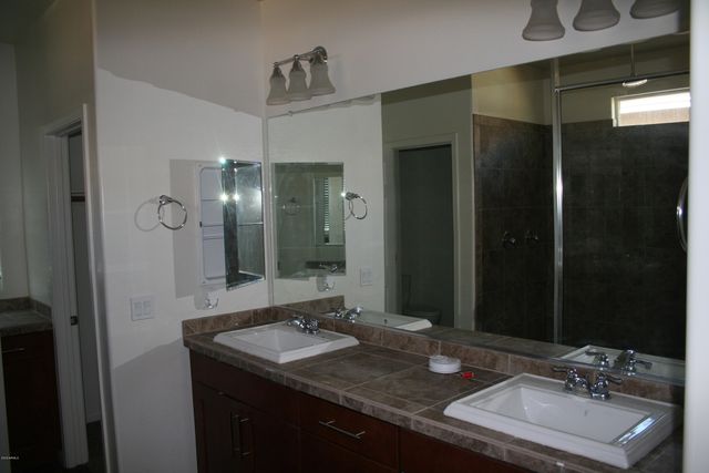 10765 W BRONCO Trail, Peoria, AZ 85383