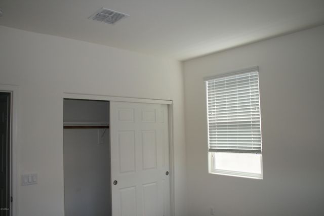 10765 W BRONCO Trail, Peoria, AZ 85383