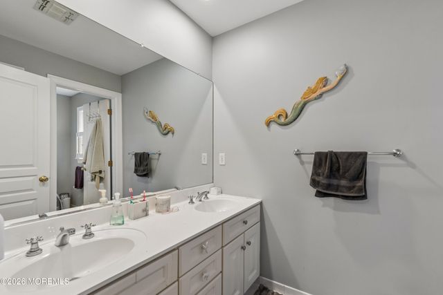 229 Parker Street, Manahawkin, NJ 08050