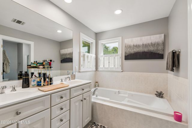 229 Parker Street, Manahawkin, NJ 08050