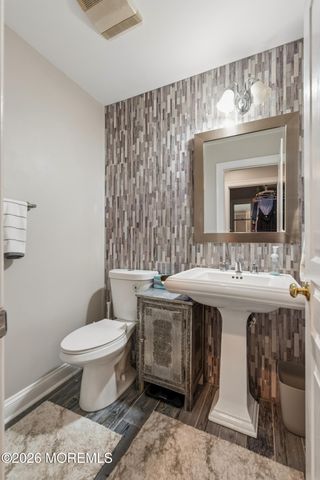 229 Parker Street, Manahawkin, NJ 08050