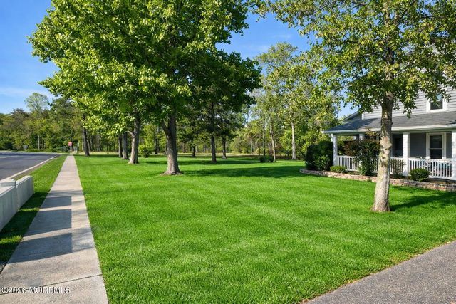 229 Parker Street, Manahawkin, NJ 08050