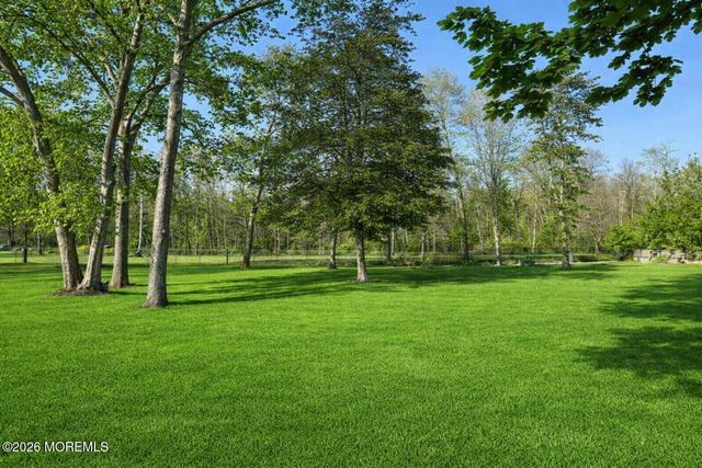 229 Parker Street, Manahawkin, NJ 08050