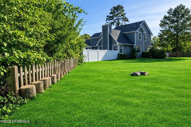 229 Parker Street, Manahawkin, NJ 08050