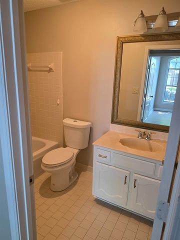 5570 PATSY CIR W, Memphis, TN 38125