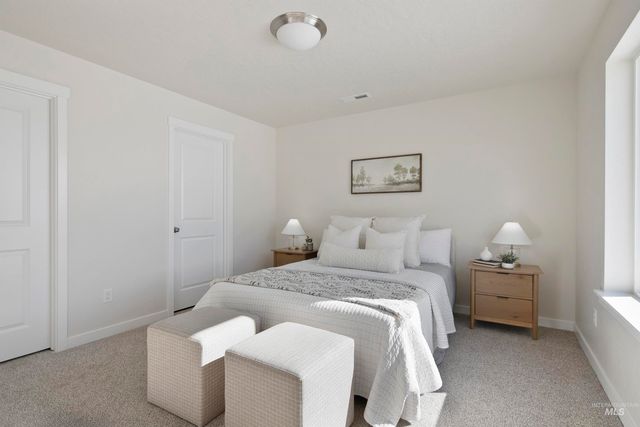 10079 Longtail Drive, Nampa, ID 83687