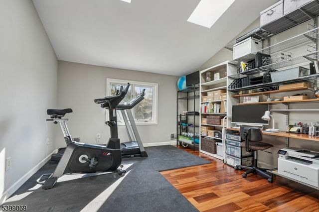 51 Mill Pond Rd 51, Woodland Park, NJ 07424