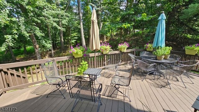 51 Mill Pond Rd 51, Woodland Park, NJ 07424