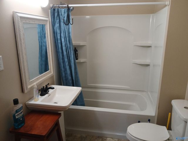 26 Sharpford Road, Somerville, AL 35670