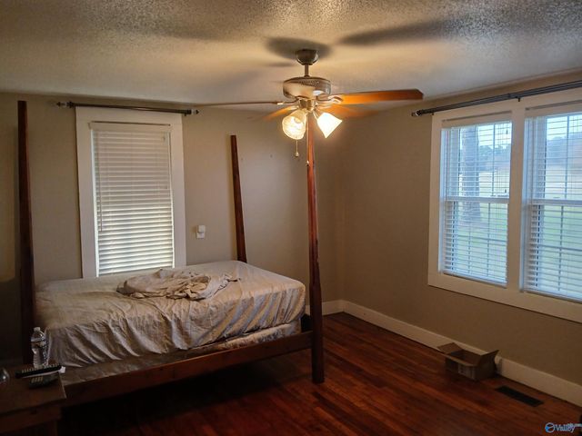 26 Sharpford Road, Somerville, AL 35670