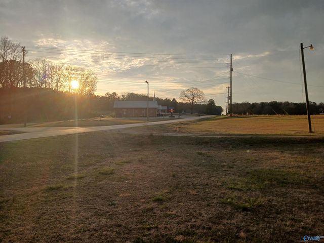 26 Sharpford Road, Somerville, AL 35670