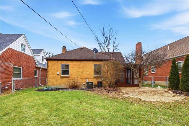 235 Claranna Avenue, Oakwood, OH 45419