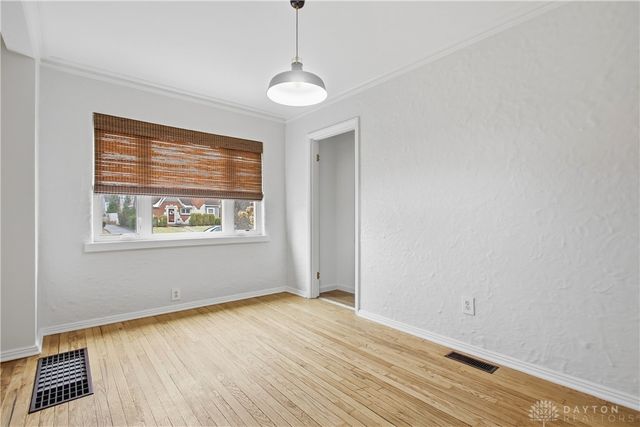 235 Claranna Avenue, Oakwood, OH 45419