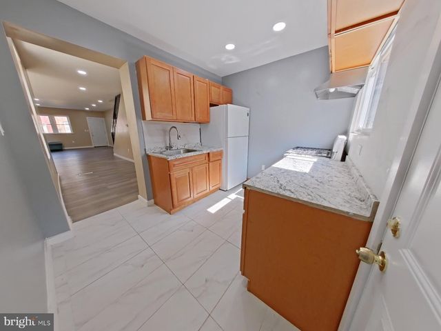 3019 D ST, Philadelphia, PA 19134