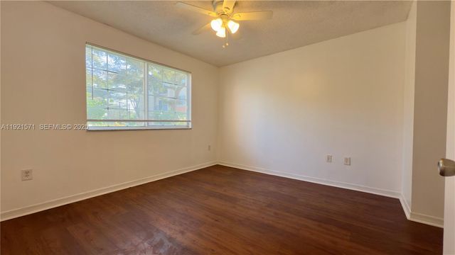 4177 N Haverhill Rd 814, West Palm Beach, FL 33417