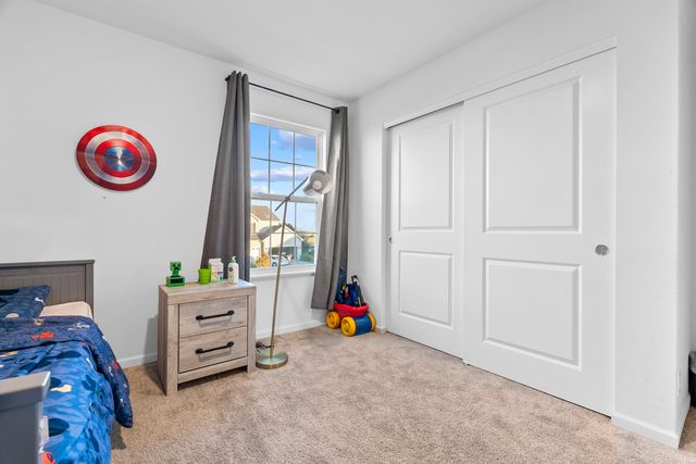 668 Braemore Lane, Yorkville, IL 60560