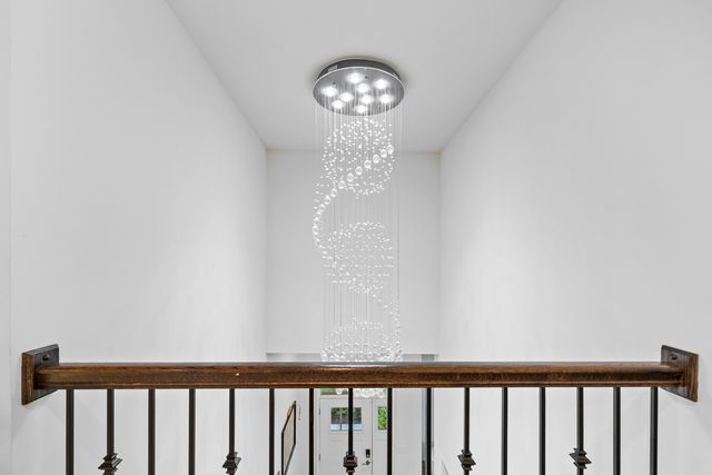 668 Braemore Lane, Yorkville, IL 60560