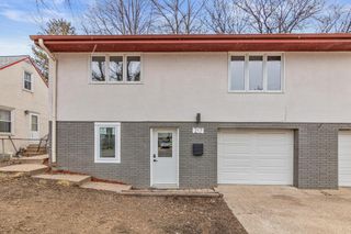 217 20th Avenue S, South Saint Paul, MN 55075