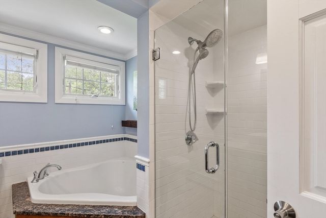 230 Harrington Ave, Concord, MA 01742