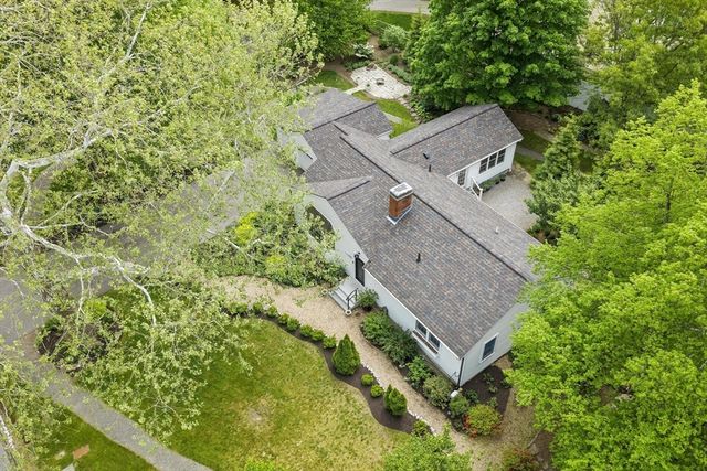 230 Harrington Ave, Concord, MA 01742