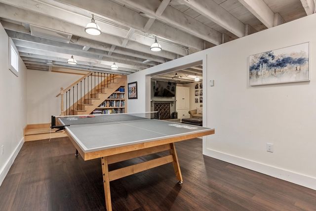 230 Harrington Ave, Concord, MA 01742