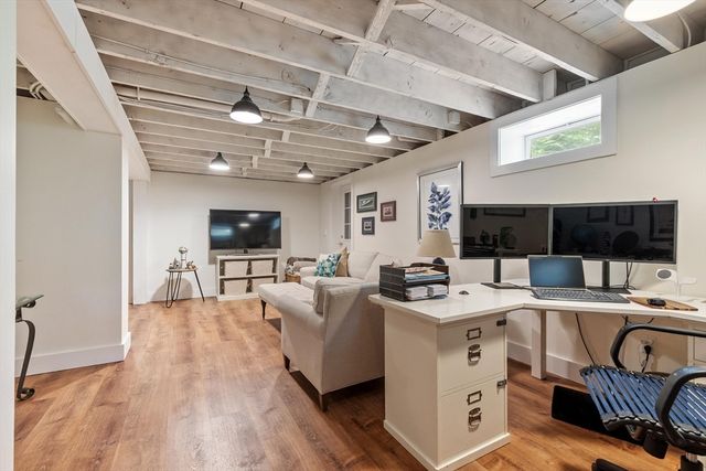 230 Harrington Ave, Concord, MA 01742