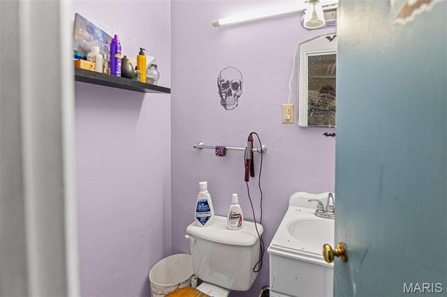 112 Freedom Drive, Belleville, IL 62226