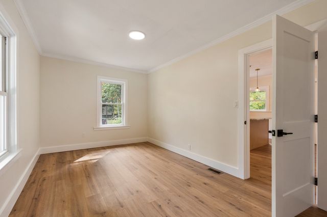 14 Brook St, Ayer, MA 01432