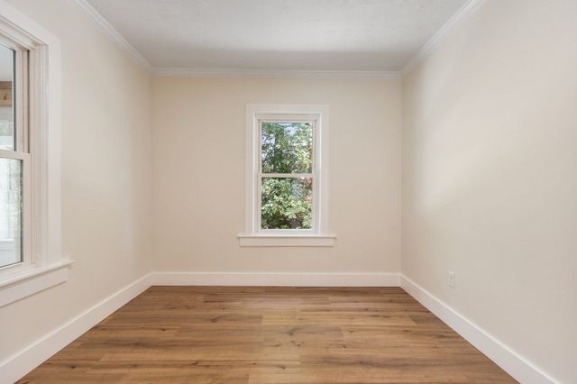 14 Brook St, Ayer, MA 01432