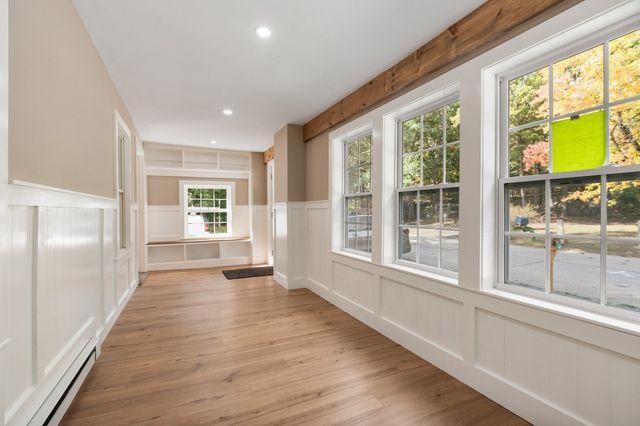 14 Brook St, Ayer, MA 01432