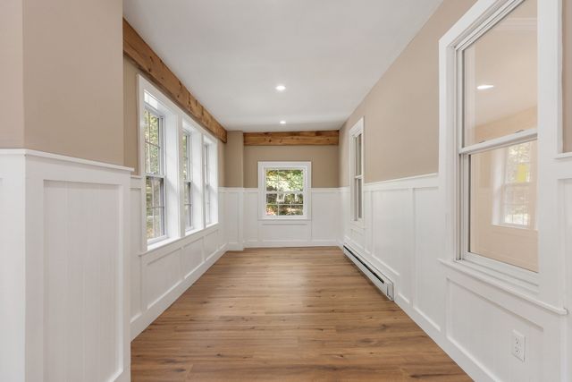 14 Brook St, Ayer, MA 01432