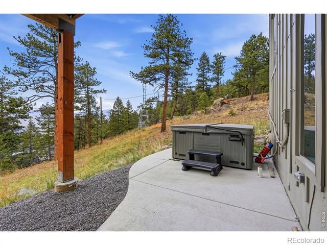 23068 Pinecrest Road, Golden, CO 80401