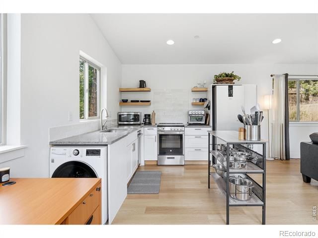 23068 Pinecrest Road, Golden, CO 80401