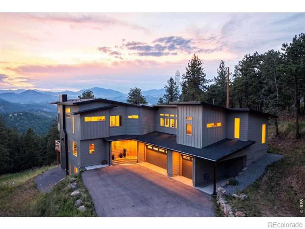 23068 Pinecrest Road, Golden, CO 80401