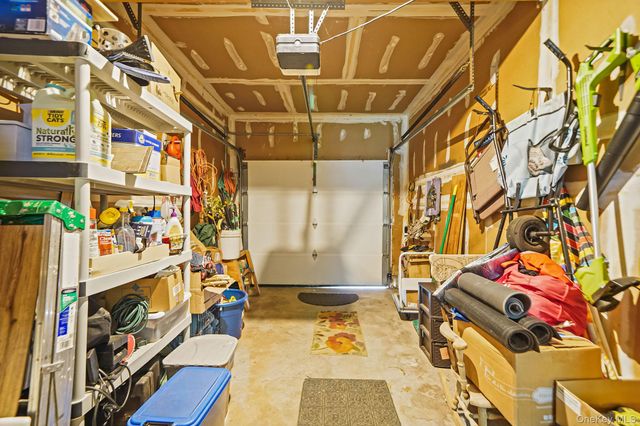 3 Avon Avenue, Port Jefferson Station, NY 11776