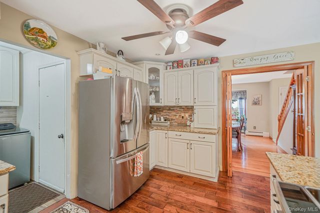 3 Avon Avenue, Port Jefferson Station, NY 11776