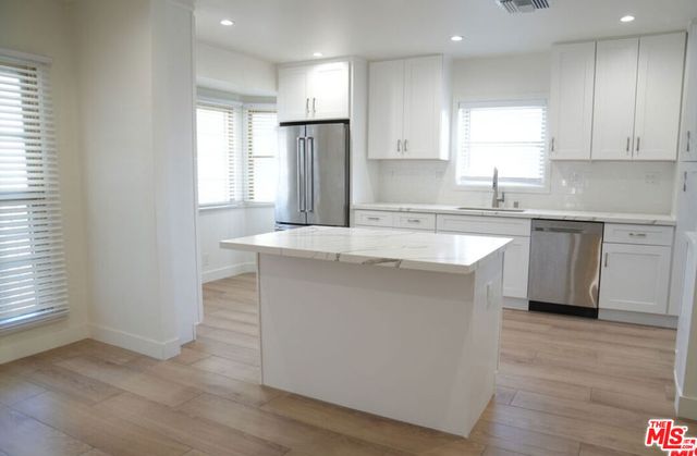 10233 S 5th Avenue, Inglewood, CA 90303