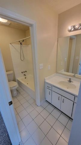 2462 Lehaven Drive, Tucker, GA 30084