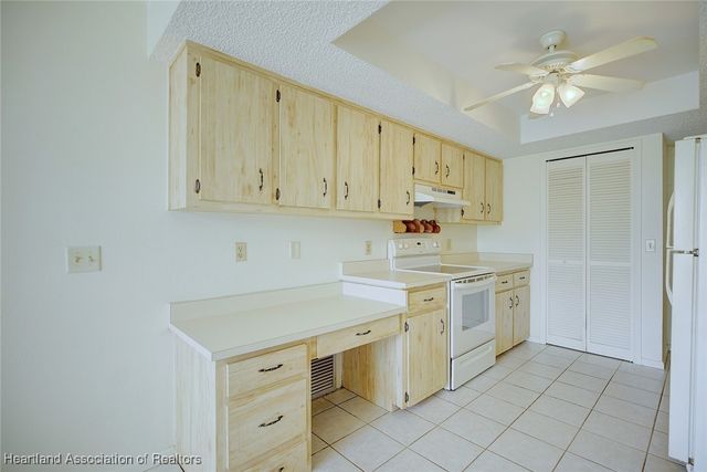 935 Galaxy Avenue, Sebring, FL 33875