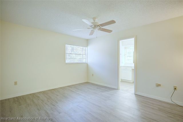 935 Galaxy Avenue, Sebring, FL 33875