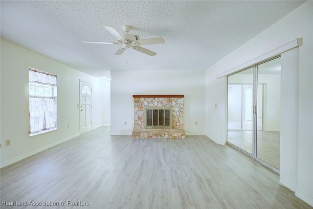 935 Galaxy Avenue, Sebring, FL 33875