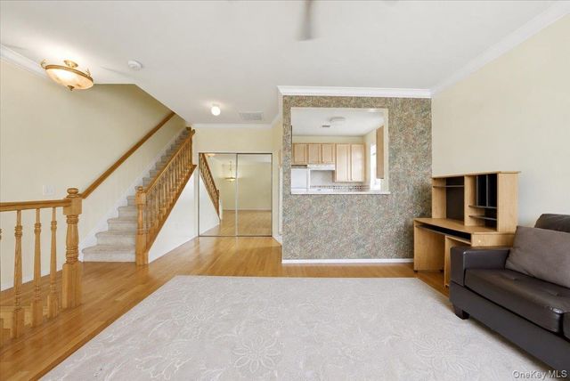 163 Surf Drive 106, Bronx, NY 10473