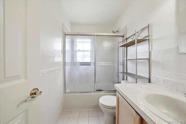 163 Surf Drive 106, Bronx, NY 10473