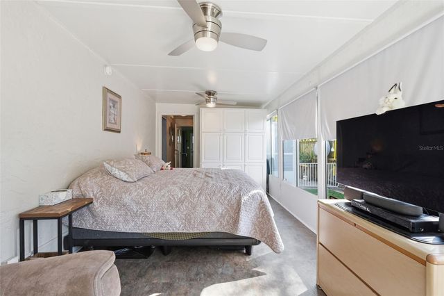 155 6TH STREET NE, Largo, FL 33770