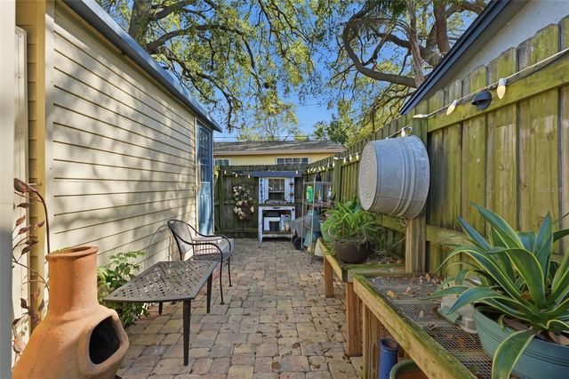 155 6TH STREET NE, Largo, FL 33770