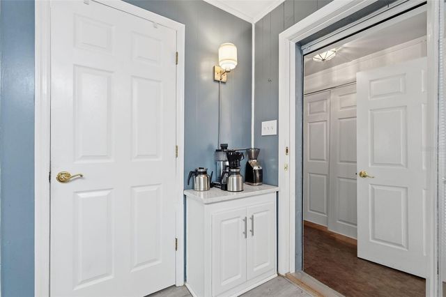 155 6TH STREET NE, Largo, FL 33770