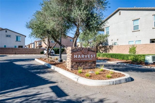 836 Winchell West, Madera, CA 93636