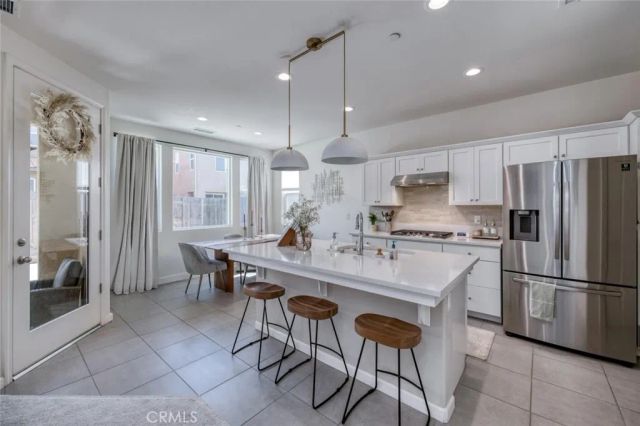 836 Winchell West, Madera, CA 93636
