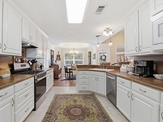 232 N Dixie Street, Brenham, TX 77833