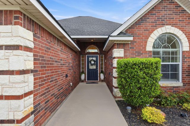 232 N Dixie Street, Brenham, TX 77833